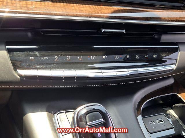 2023 Cadillac Escalade 4WD Sport Platinum