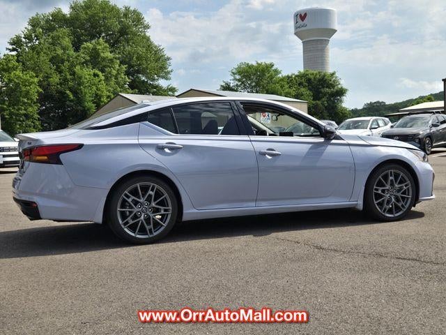 2023 Nissan Altima 2.0 SR Sedan