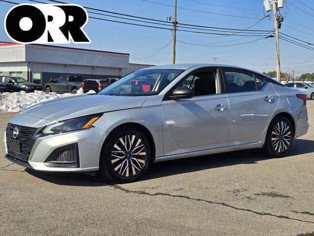 2024 Nissan Altima 2.5 SV Sedan