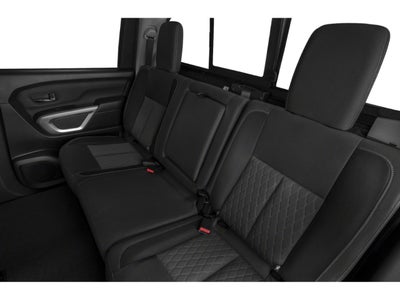 2022 Nissan Titan 4x4 Crew Cab SV