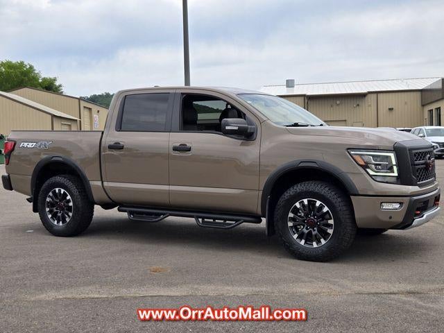 2023 Nissan Titan 4x4 Crew Cab PRO-4X