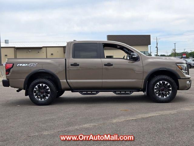 2023 Nissan Titan 4x4 Crew Cab PRO-4X