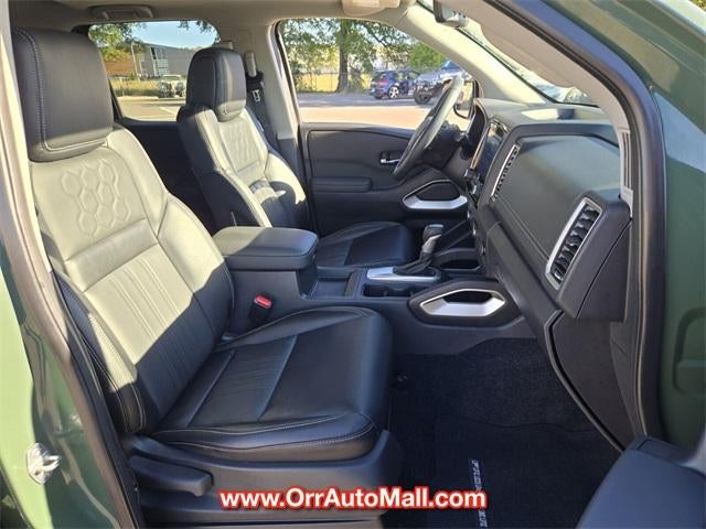 2024 Nissan Frontier Crew Cab 4x2 SL