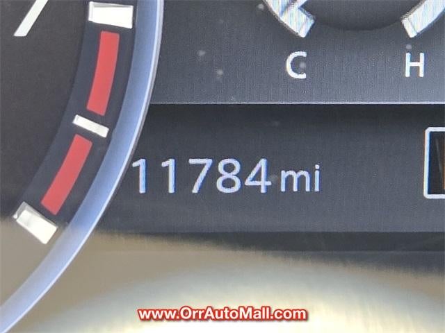 2024 Nissan Frontier Crew Cab 4x2 SL