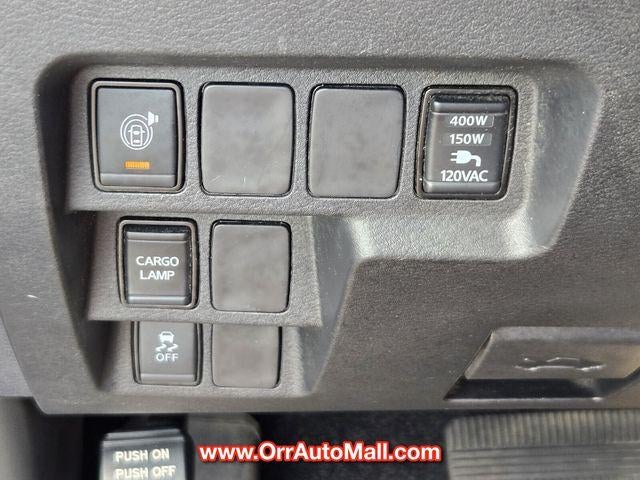 2022 Nissan Frontier Crew Cab 4x2 SV Auto