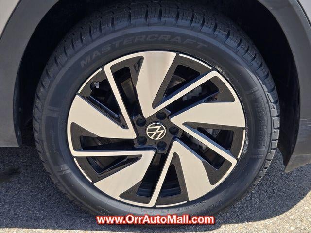2025 Volkswagen Atlas 2.0T SE w/Technology 4MOTION
