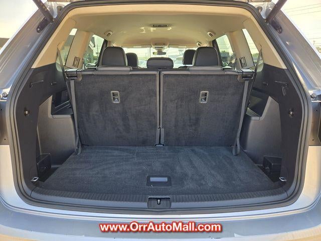 2025 Volkswagen Atlas 2.0T SE w/Technology 4MOTION