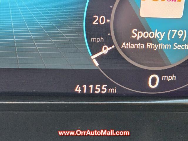 2025 Volkswagen Atlas 2.0T SE w/Technology 4MOTION