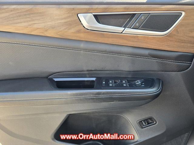 2025 Volkswagen Atlas 2.0T SE w/Technology 4MOTION