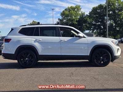 2024 Volkswagen Atlas 2.0T SE w/Technology FWD