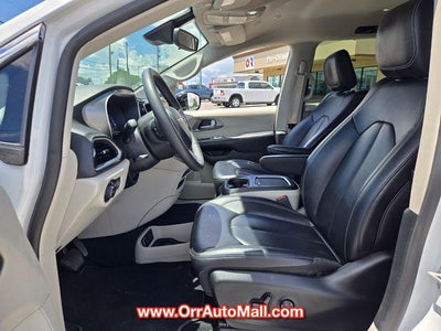 2024 Chrysler Pacifica Touring L FWD