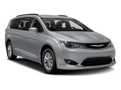 2017 Chrysler Pacifica Touring-L FWD