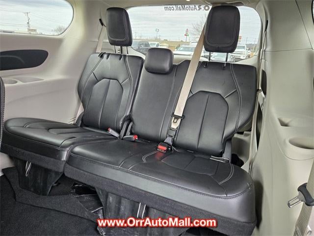 2024 Chrysler Pacifica Touring L FWD