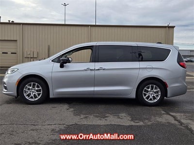 2024 Chrysler Pacifica Touring L FWD