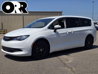 2023 Chrysler Voyager LX FWD