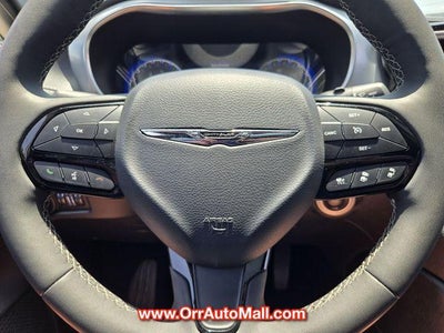 2025 Chrysler Pacifica Limited FWD