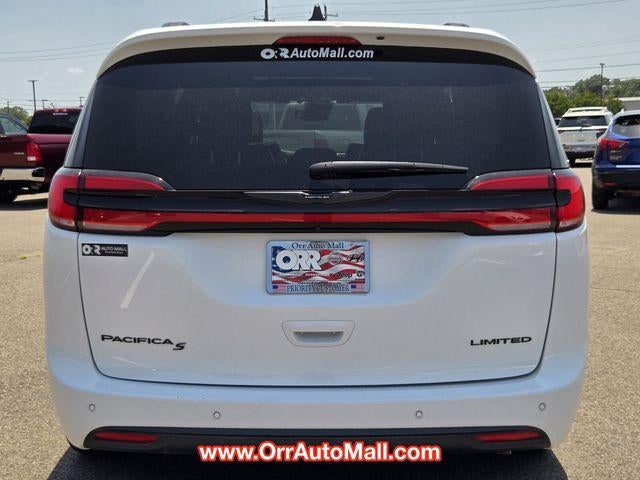2025 Chrysler Pacifica Limited FWD
