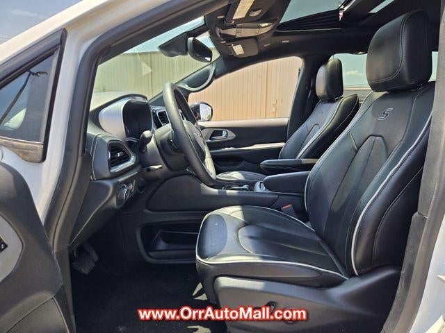 2025 Chrysler Pacifica Limited FWD