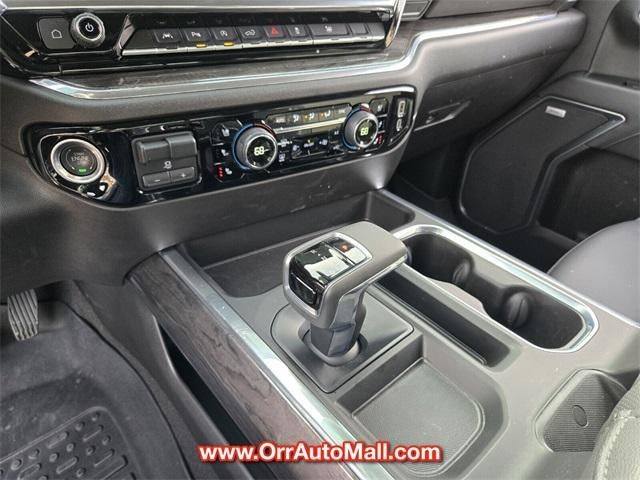 2025 Chevrolet Silverado 1500 Crew Cab Short Box 4-Wheel Drive LTZ