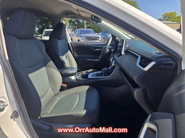 2025 Toyota RAV4 Hybrid XLE AWD (Natl)