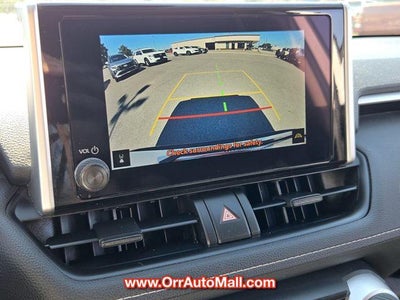 2025 Toyota RAV4 Hybrid XLE AWD (Natl)