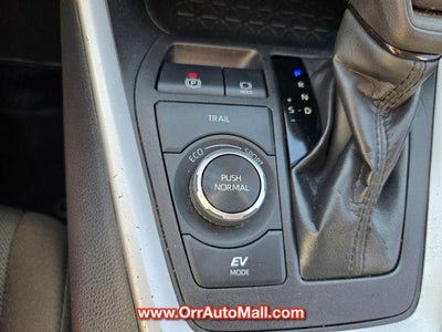 2025 Toyota RAV4 Hybrid XLE AWD (Natl)