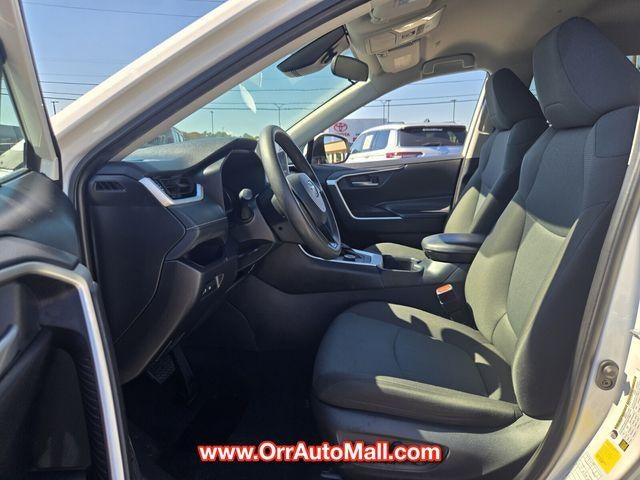 2025 Toyota RAV4 Hybrid XLE AWD (Natl)