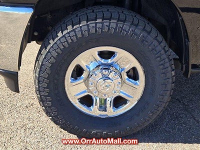 2023 RAM 3500 Tradesman 4x4 Crew Cab 8' Box