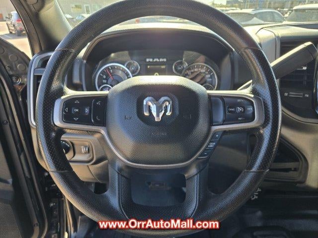2023 RAM 3500 Tradesman 4x4 Crew Cab 8' Box