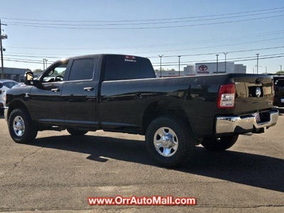 2023 RAM 3500 Tradesman 4x4 Crew Cab 8' Box