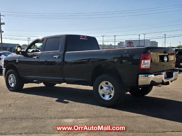 2023 RAM 3500 Tradesman 4x4 Crew Cab 8' Box