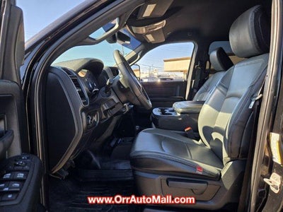 2023 RAM 3500 Tradesman 4x4 Crew Cab 8' Box