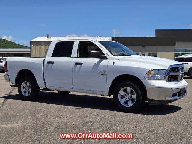 2023 RAM 1500 Classic SLT 4x4 Crew Cab 5'7" Box
