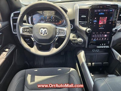 2026 RAM 1500 Big Horn 4x4 Crew Cab 5'7" Box