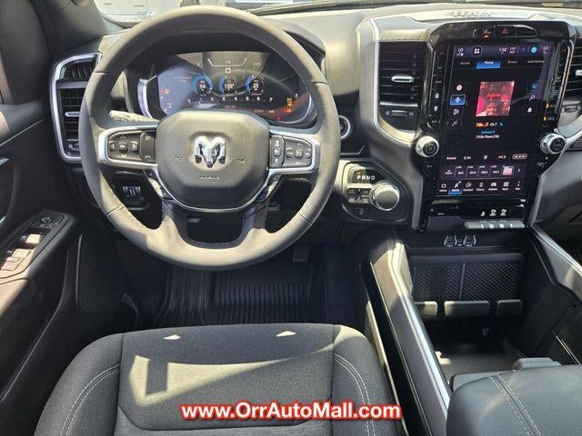 2026 RAM 1500 Big Horn 4x4 Crew Cab 5'7" Box