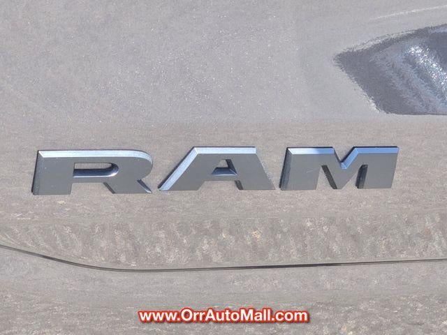 2026 RAM 1500 Big Horn 4x4 Crew Cab 5'7" Box