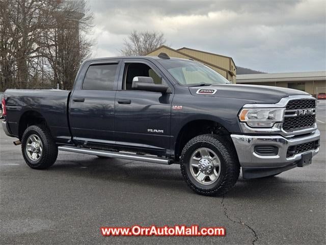 2020 RAM 2500 Tradesman 4x4 Crew Cab 6'4" Box