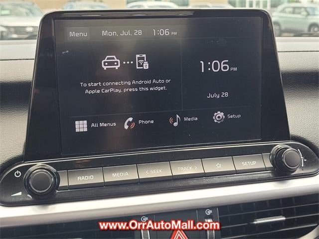 2024 Kia Forte LXS IVT