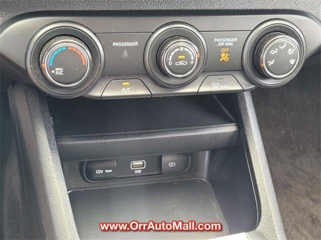 2024 Kia Forte LXS IVT