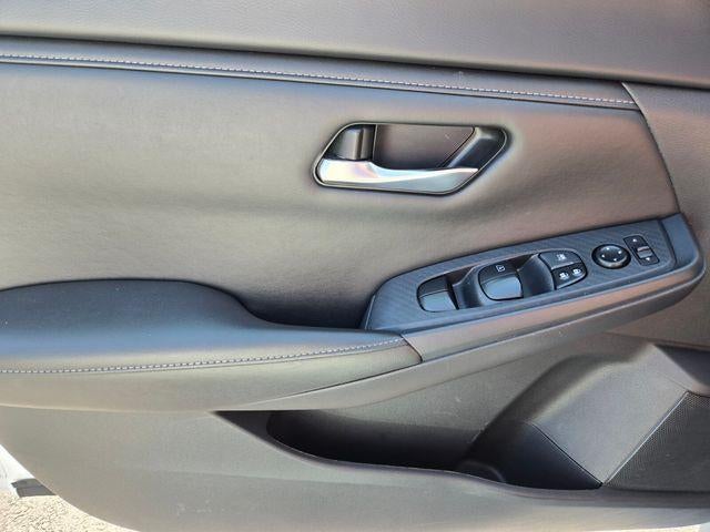 2024 Nissan Sentra SV CVT