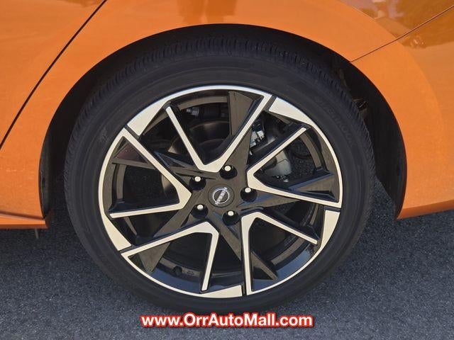 2025 Nissan Sentra SR CVT