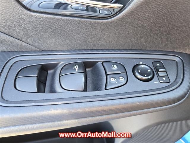 2024 Nissan Versa SV CVT