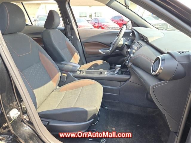 2024 Nissan Kicks SR FWD