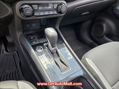 2024 Nissan Kicks SR FWD