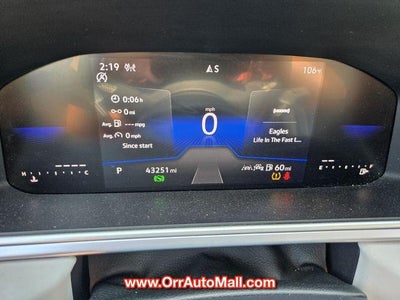 2025 Volkswagen Taos SE 4MOTION