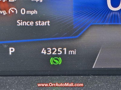 2025 Volkswagen Taos SE 4MOTION
