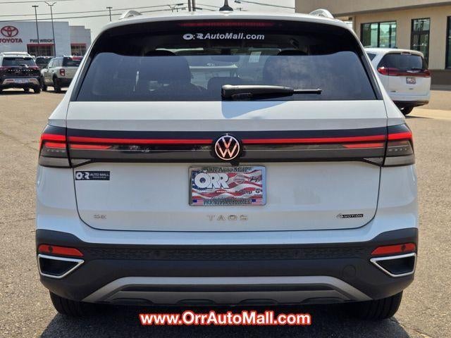 2025 Volkswagen Taos SE 4MOTION