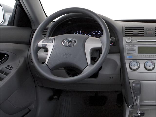 2011 Toyota Camry 4dr Sdn I4 Auto LE (Natl)