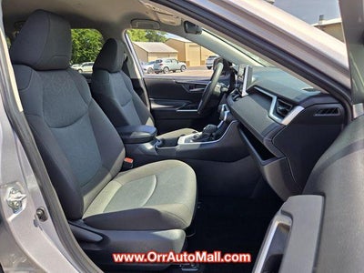 2025 Toyota RAV4 Hybrid XLE AWD (Natl)