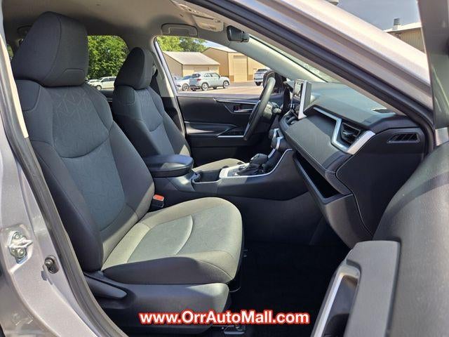 2025 Toyota RAV4 Hybrid XLE AWD (Natl)
